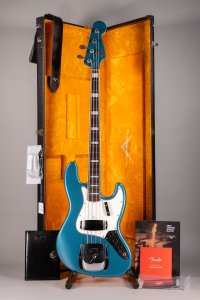 Fender Shop Limited Edition '66 Jazz Bass Journeyman Relic Aged Ocean Turquoise