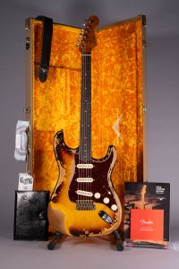 Fender Custom Shop Limited Roasted 61Strat Super Heavy Relic Aged 3C Sunburst