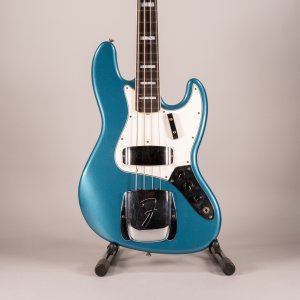 Fender Shop Limited Edition '66 Jazz Bass Journeyman Relic Aged Ocean Turquoise