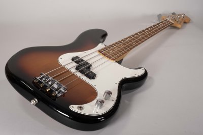 FENDER PRECISION PLAYER SUNBURST USATO