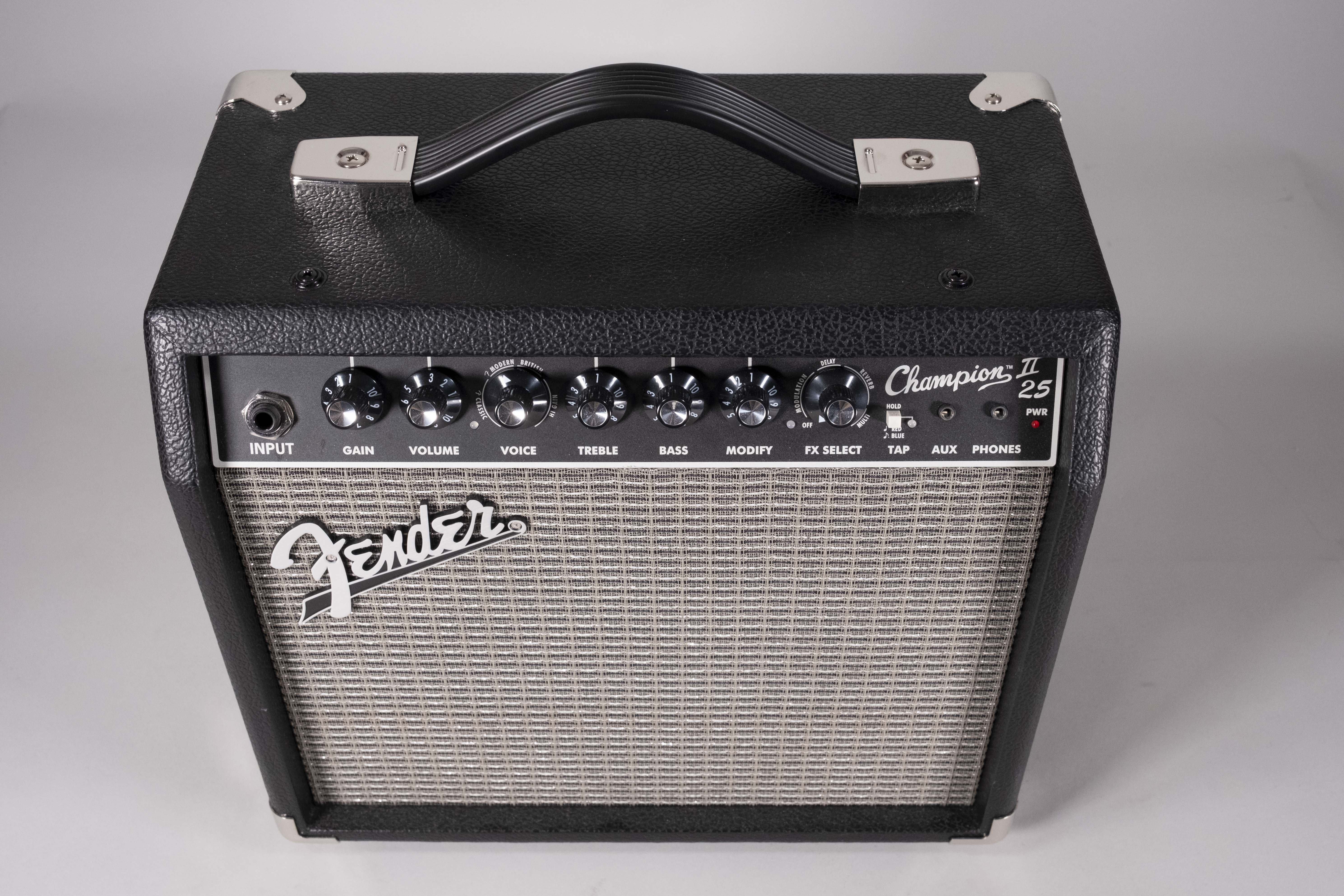 FENDER CHAMPION 25 USATO
