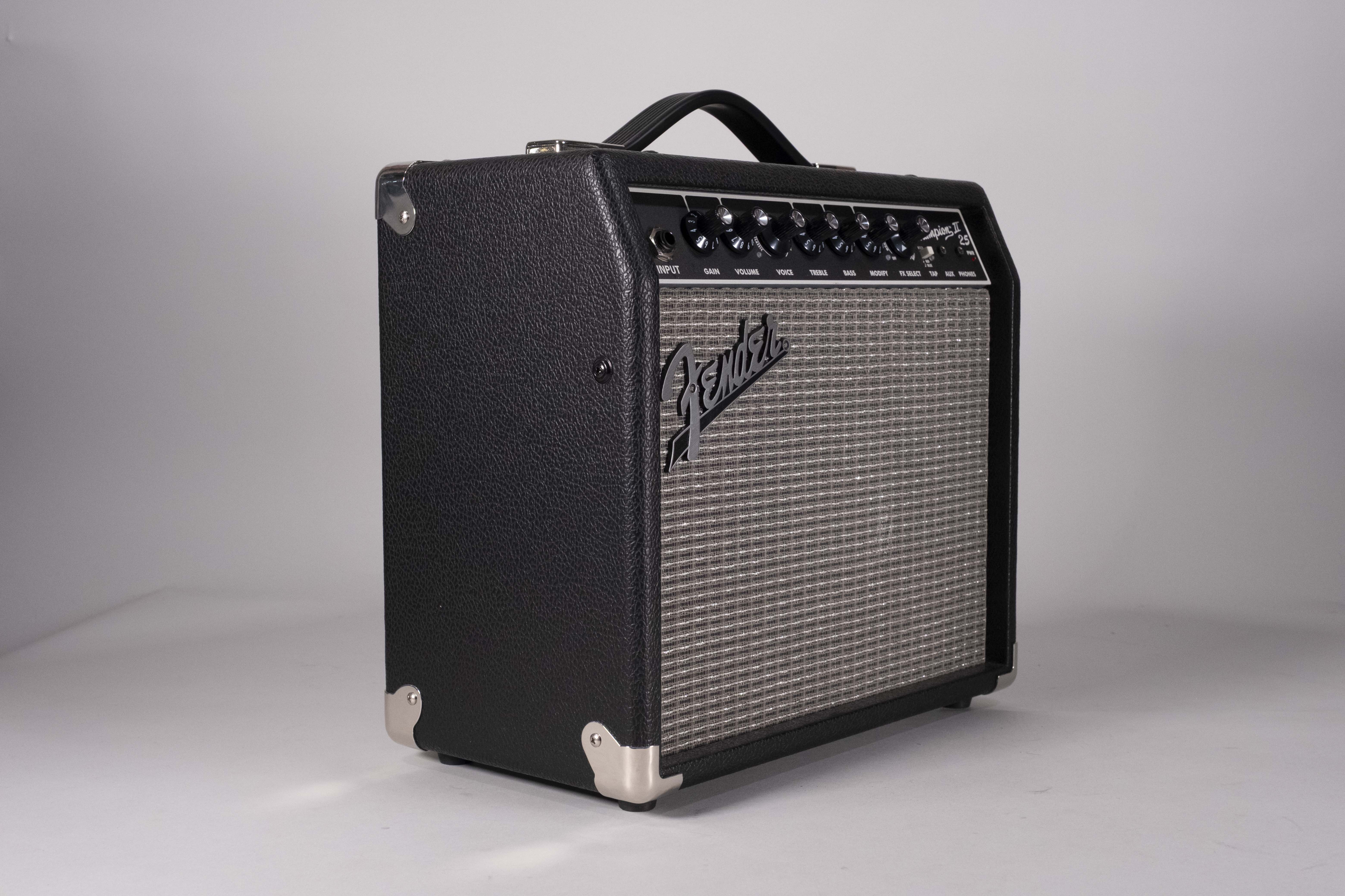 FENDER CHAMPION 25 USATO