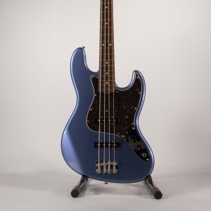 FENDER JAZZ JAPAN USATO