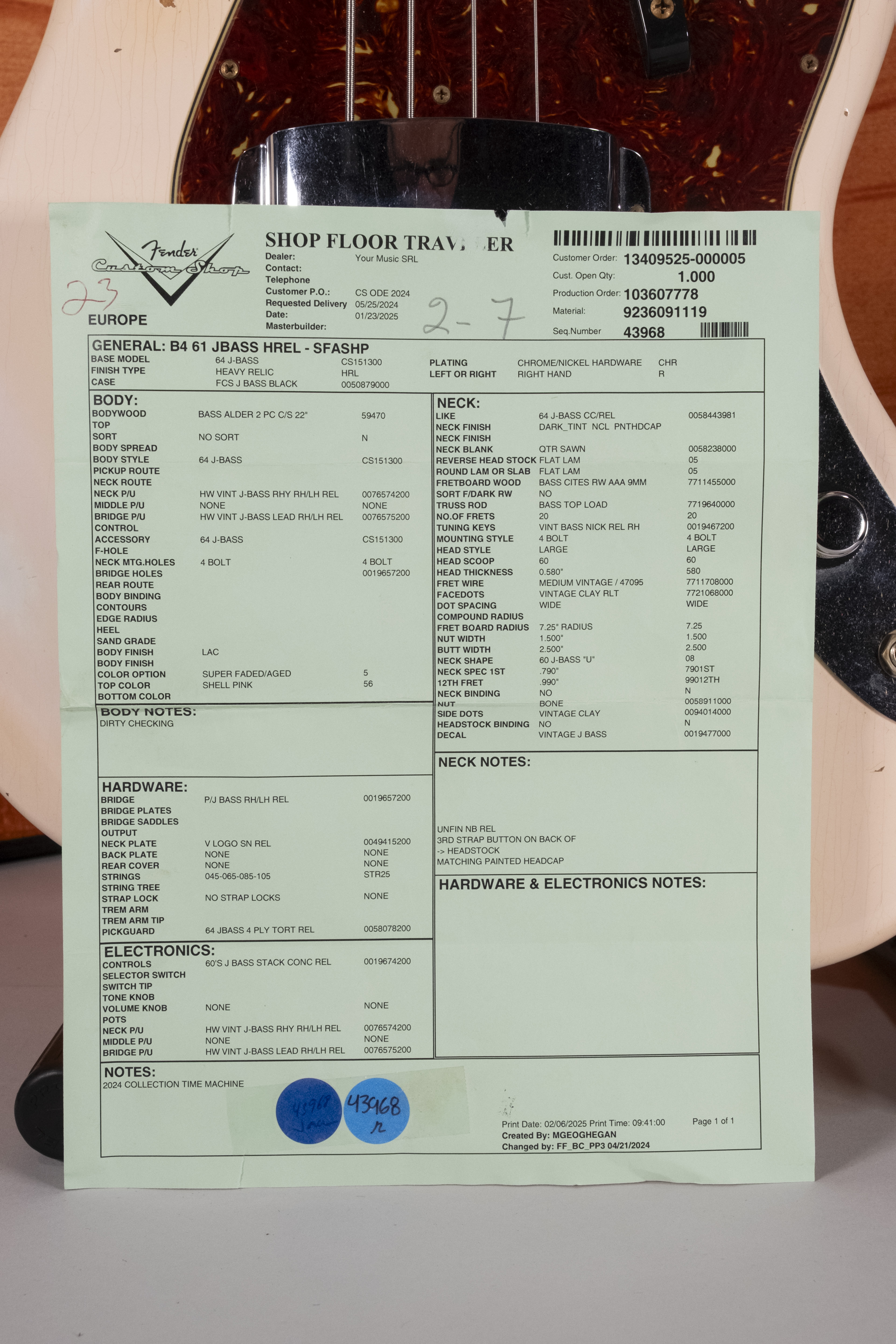 Fender Custom Shop 1961 Jazz Bass Heavy Relic 3A RW Super Faded Aged Shell Pink