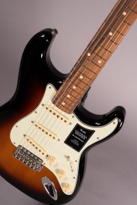 Fender Vintera 60S Stratocaster Pau Ferro 3 Color Sunburst