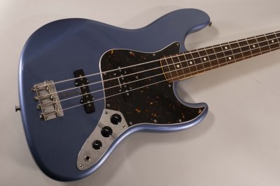 FENDER JAZZ JAPAN USATO