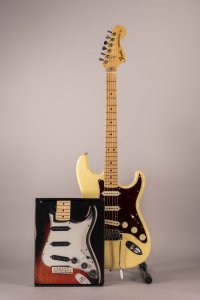 fender japan strato 70 usata