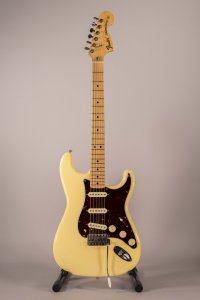 fender japan strato 70 usata