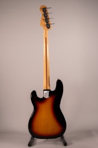 fender precision player wh usato