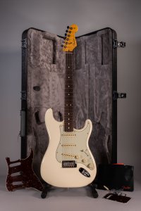 fender stratocaster pro II owt second hand