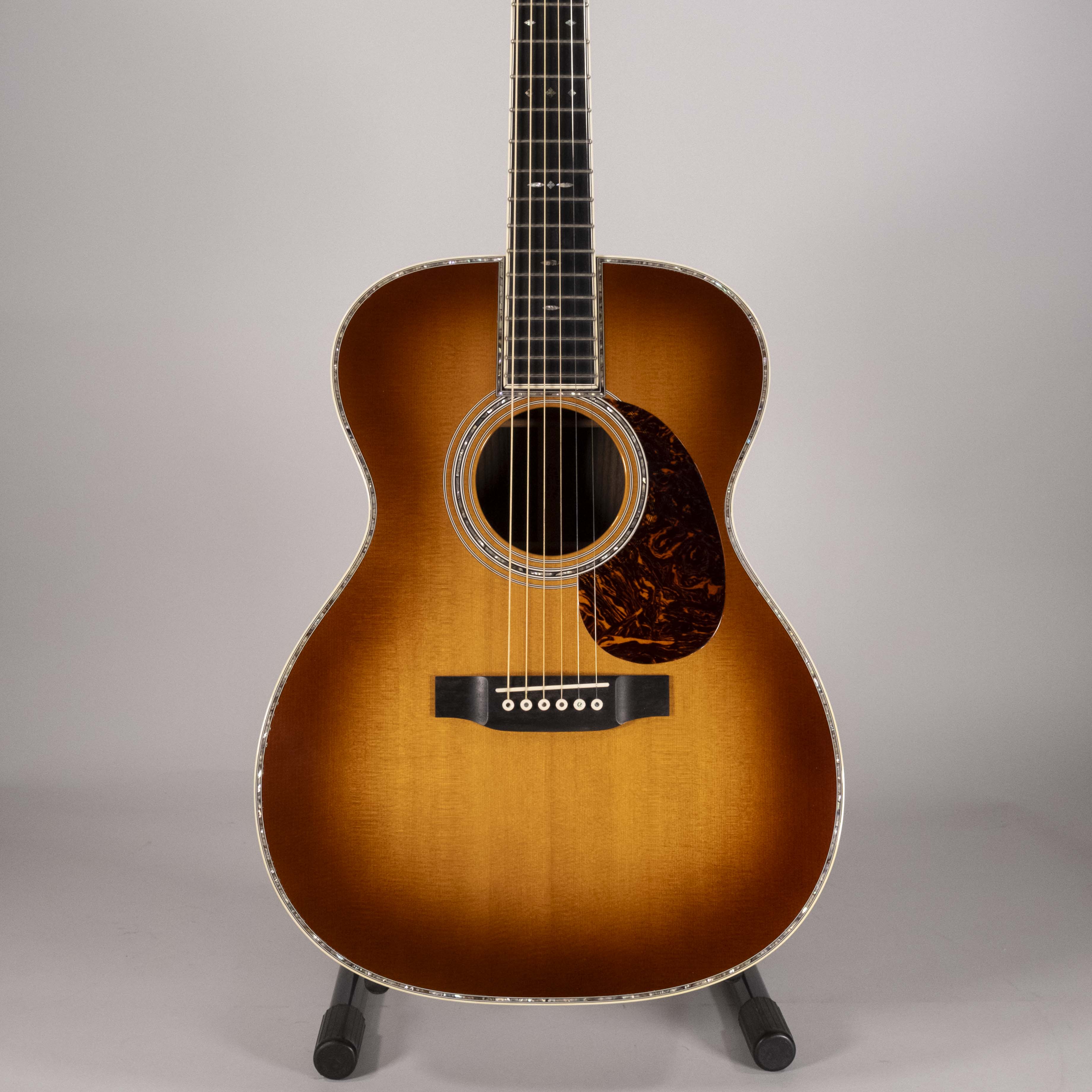 MARTIN 00042 AMBERBURST USATA