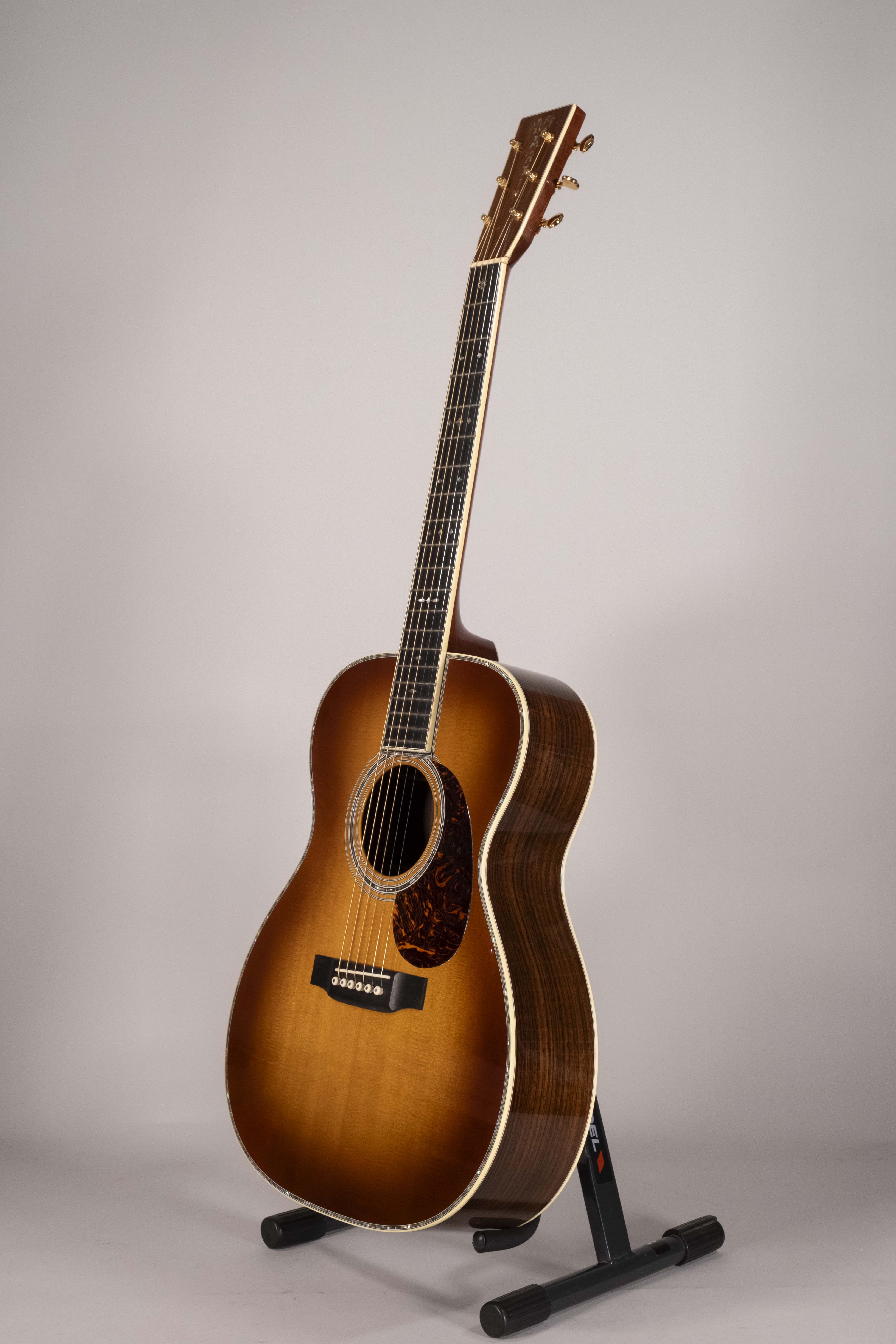 MARTIN 00042 AMBERBURST USATA