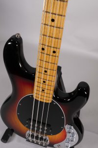 MUSIC MAN STINGRAY RETRO 70 USATO