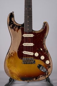 Fender Custom Shop F22 Ltd Super Heavy Relic 1960 Stratocaster 3 Tone Sunburst