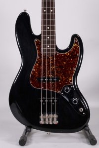 FENDER JAZZ VINTAGE 62 BLK USATO