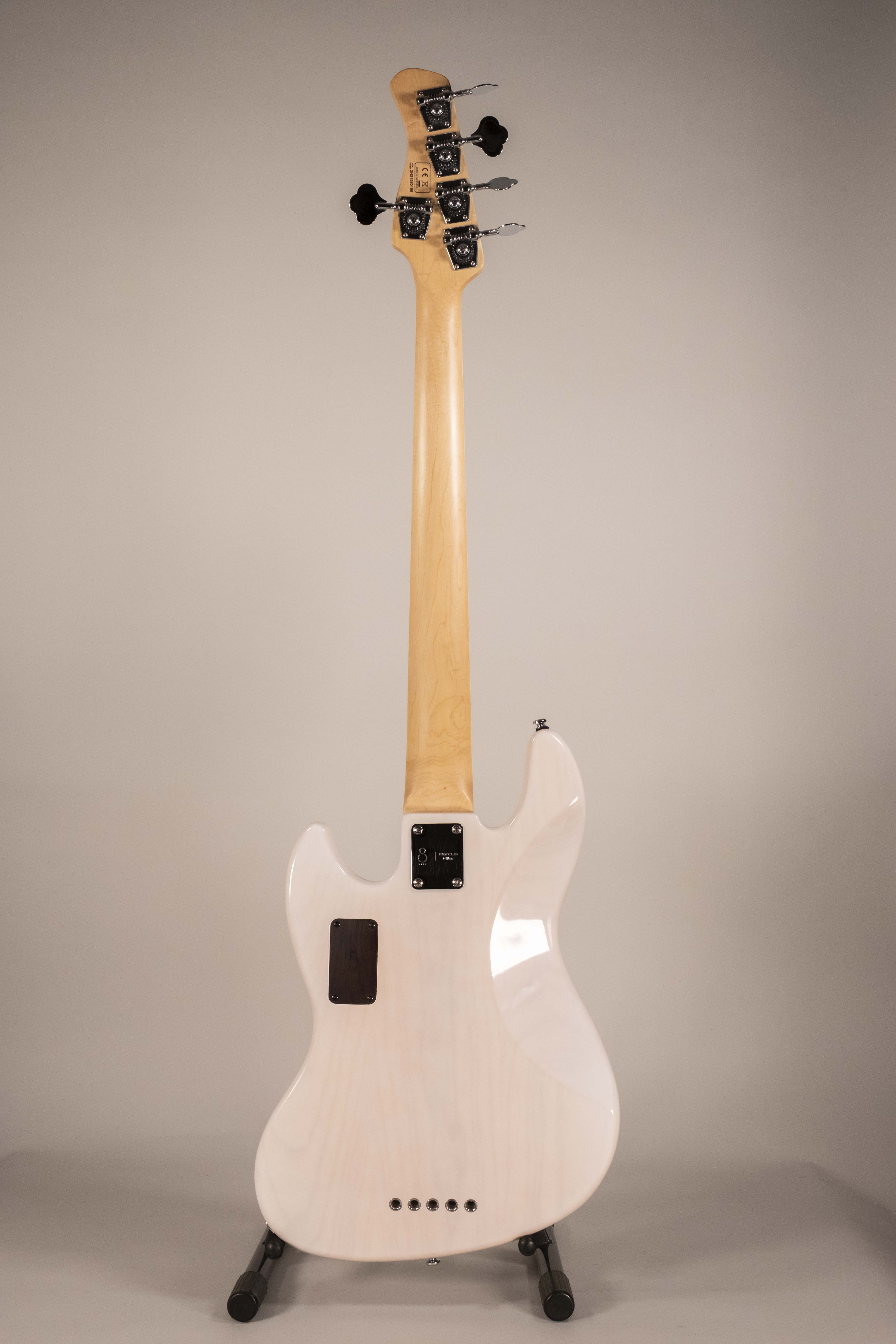 MARCUS MILLER V7 USATO