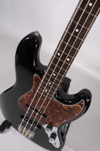 FENDER JAZZ VINTAGE 62 BLK USATO