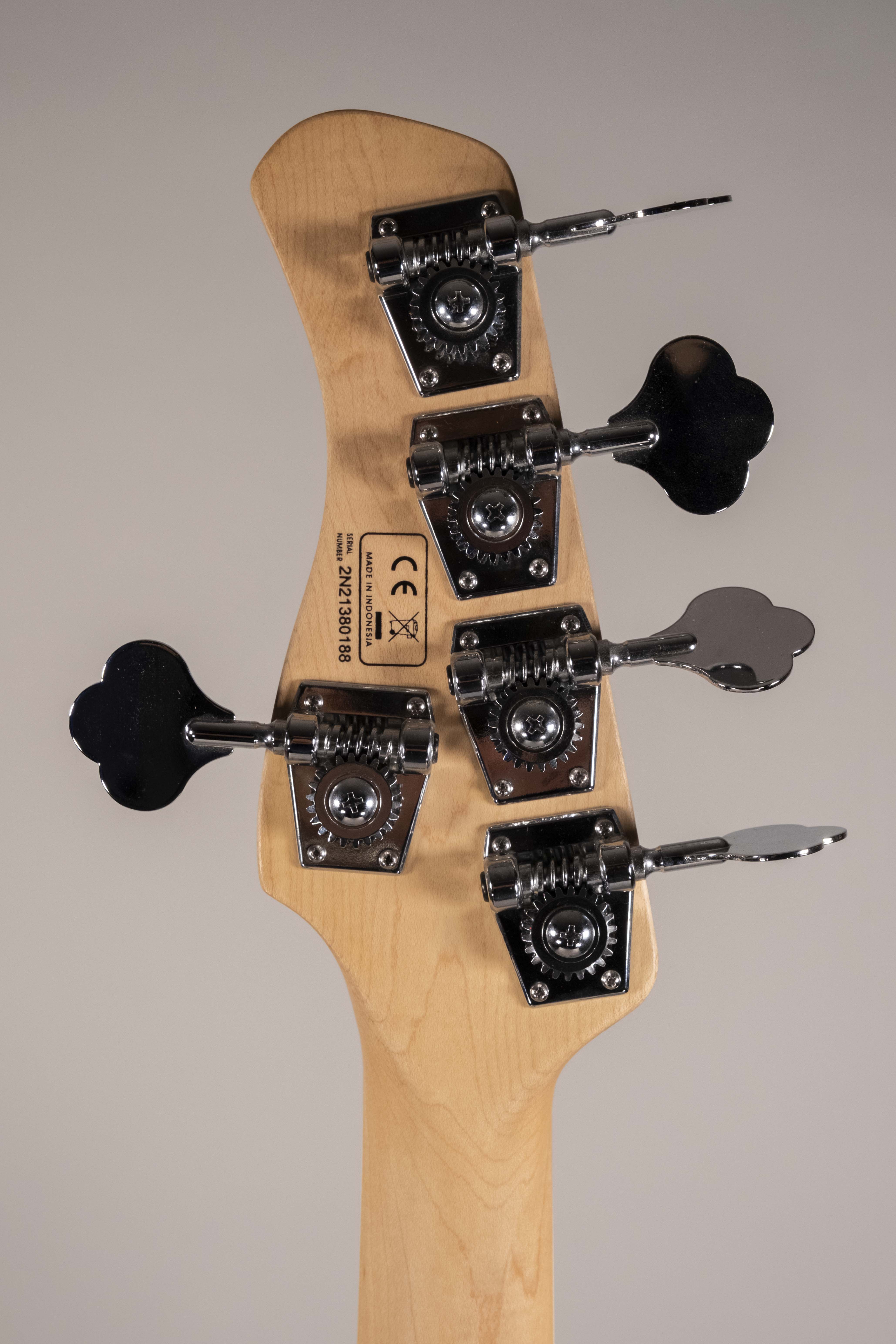 MARCUS MILLER V7 USATO