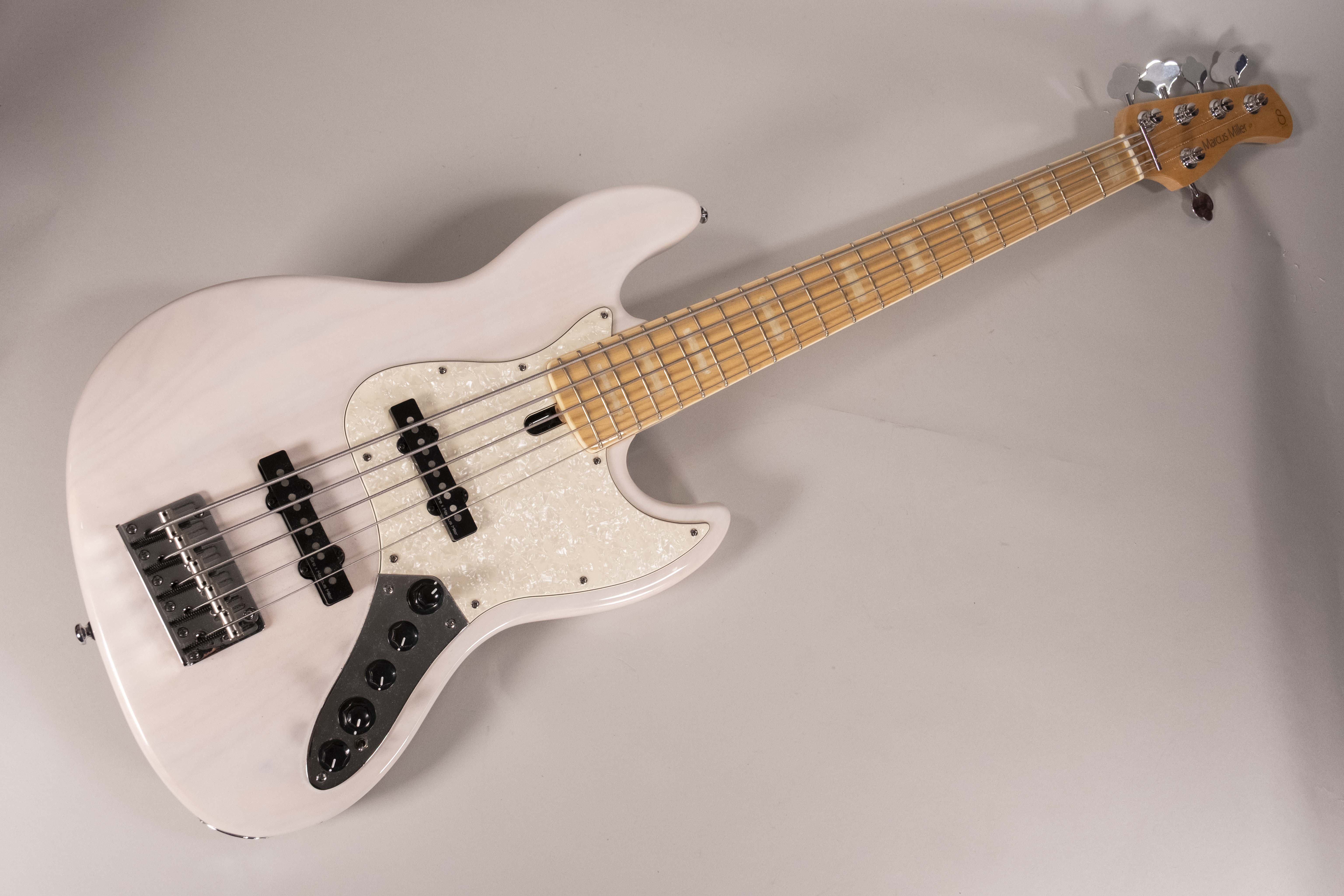 MARCUS MILLER V7 USATO
