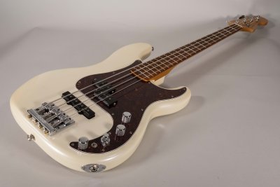 FENDER PRECISION PLAYER PLUS USATO