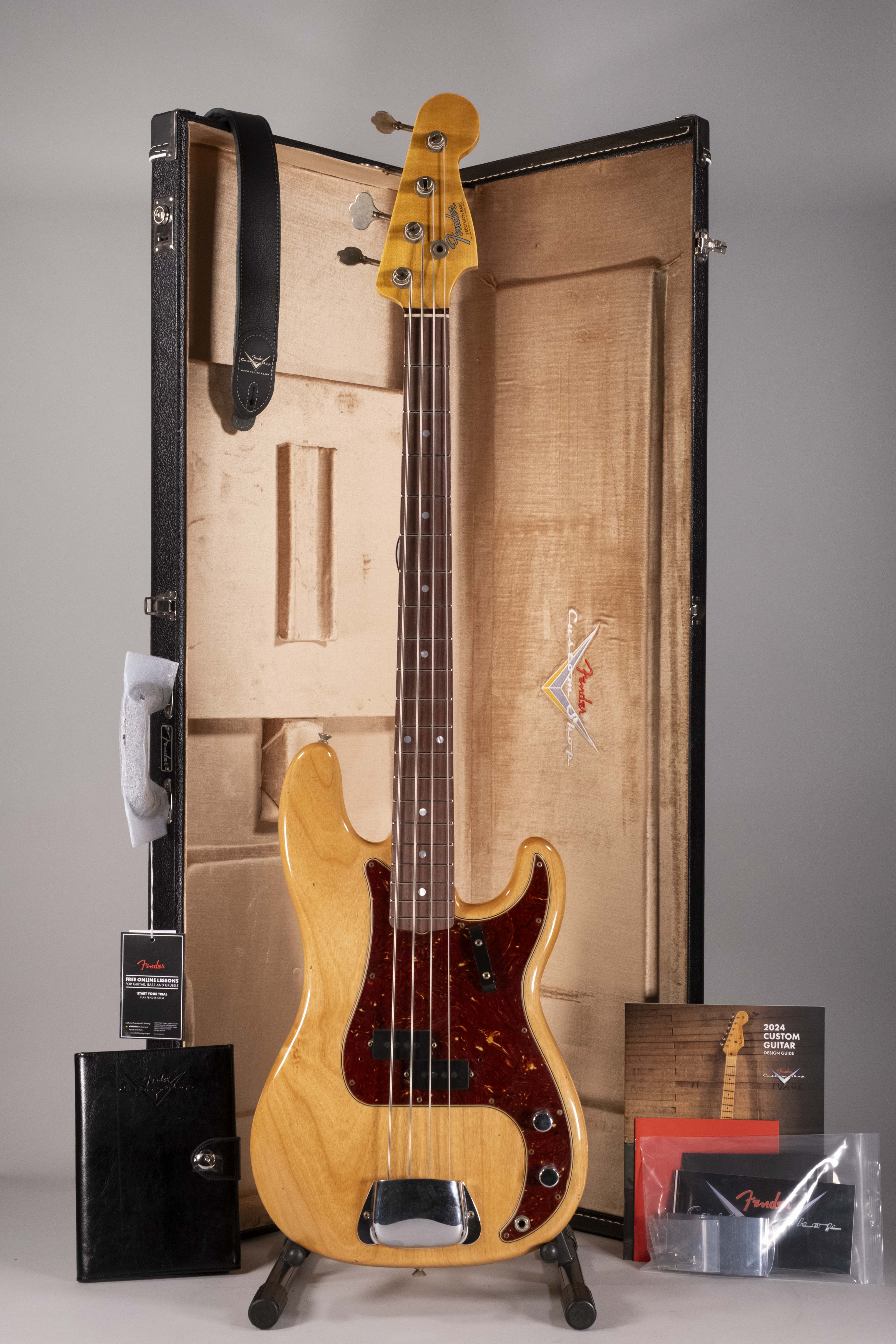 Fender Custom Shop 1966 Precision Bass Journeyman Relic 3A RW Aged Natural