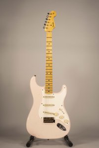 Fender Custom Shop 1956 Stratocaster Journeyman Relic Faded Aged Shell Pink