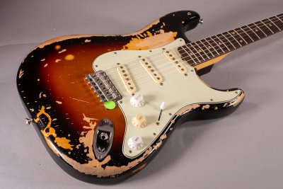 Fender Stratocaster Mike MCCready Rw 3 Color Sunburst