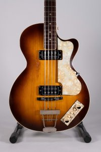 HOFNER CLUB BASS '65 USATO