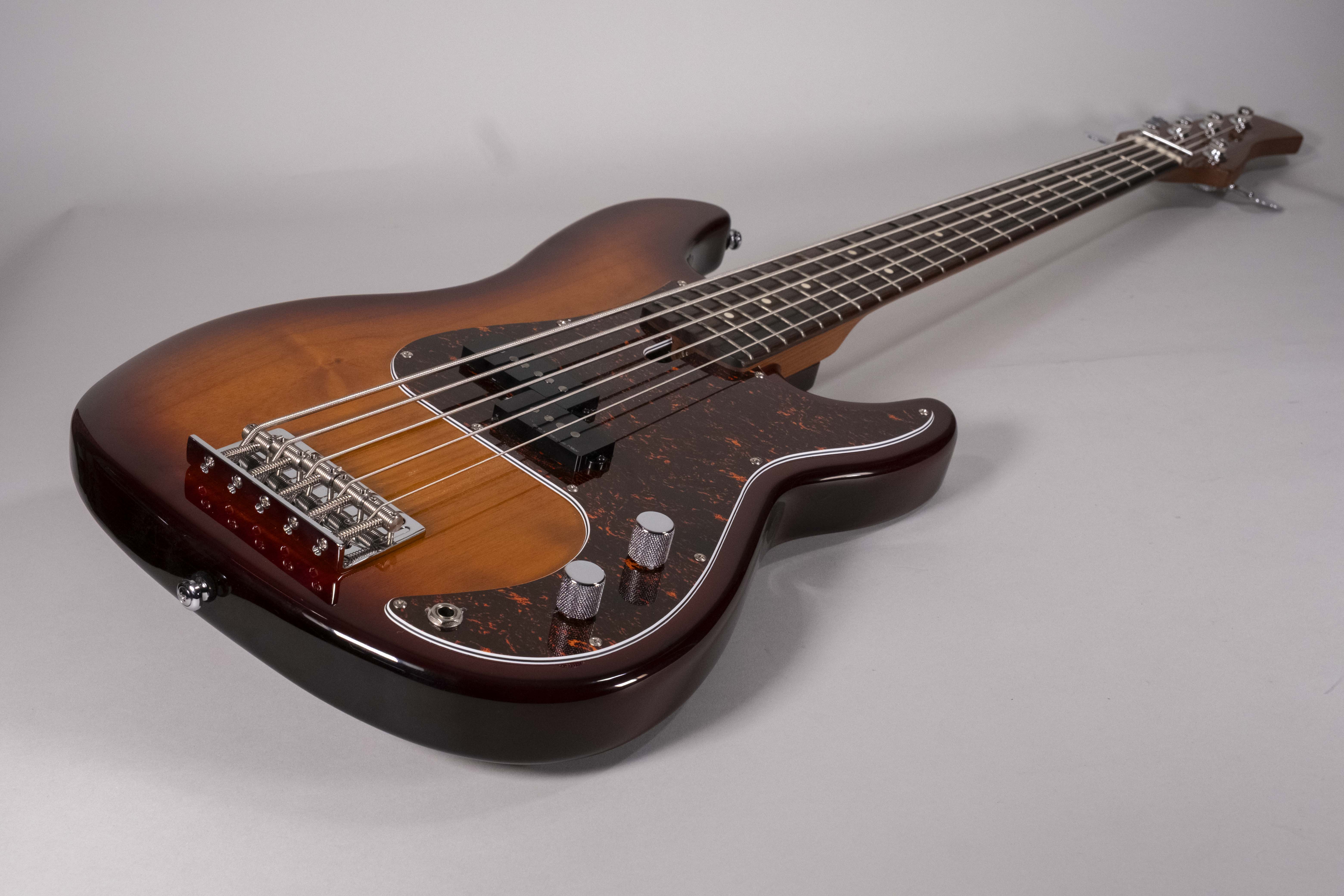 SIRE MARCUS MILLER P7 5C SUNBURST USATO