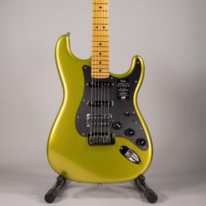 Fender Stratcaster HSS American Ultra II Maple Solar Flare