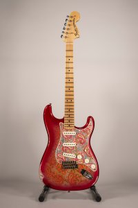 Fender Custom Shop Limited Edition 1968 Stratocaster Relic Pink Paisley