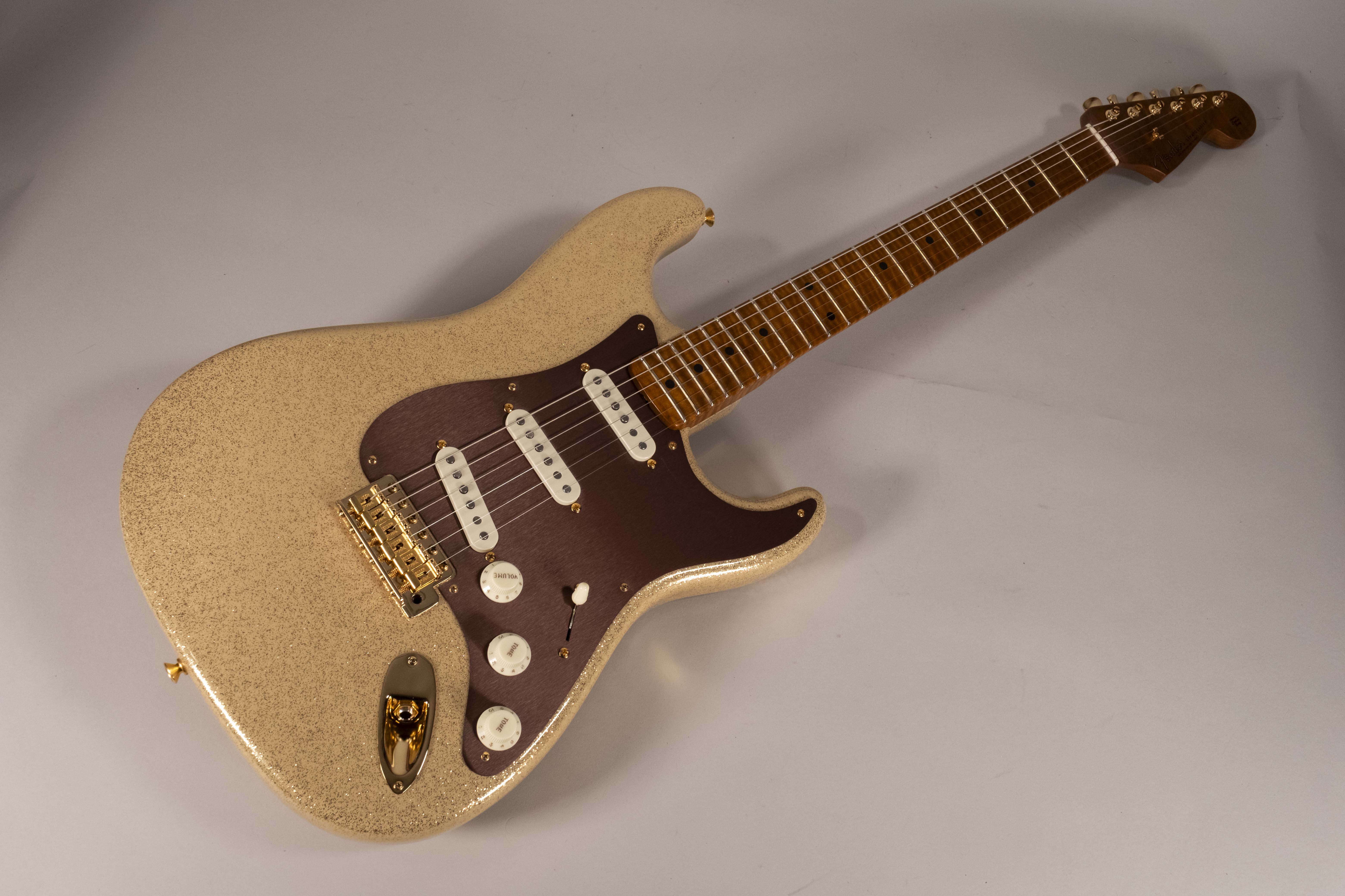 Fender Custom Shop 1959 Stratocaster Masterbuilt by J Smith Mojave Sand Sparkle