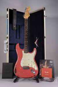 FENDER  LANDAU 63 RELIC MASTERBUILT USATA