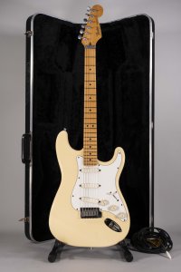 FENDER STRATOCASTER PLUS 88 USATA