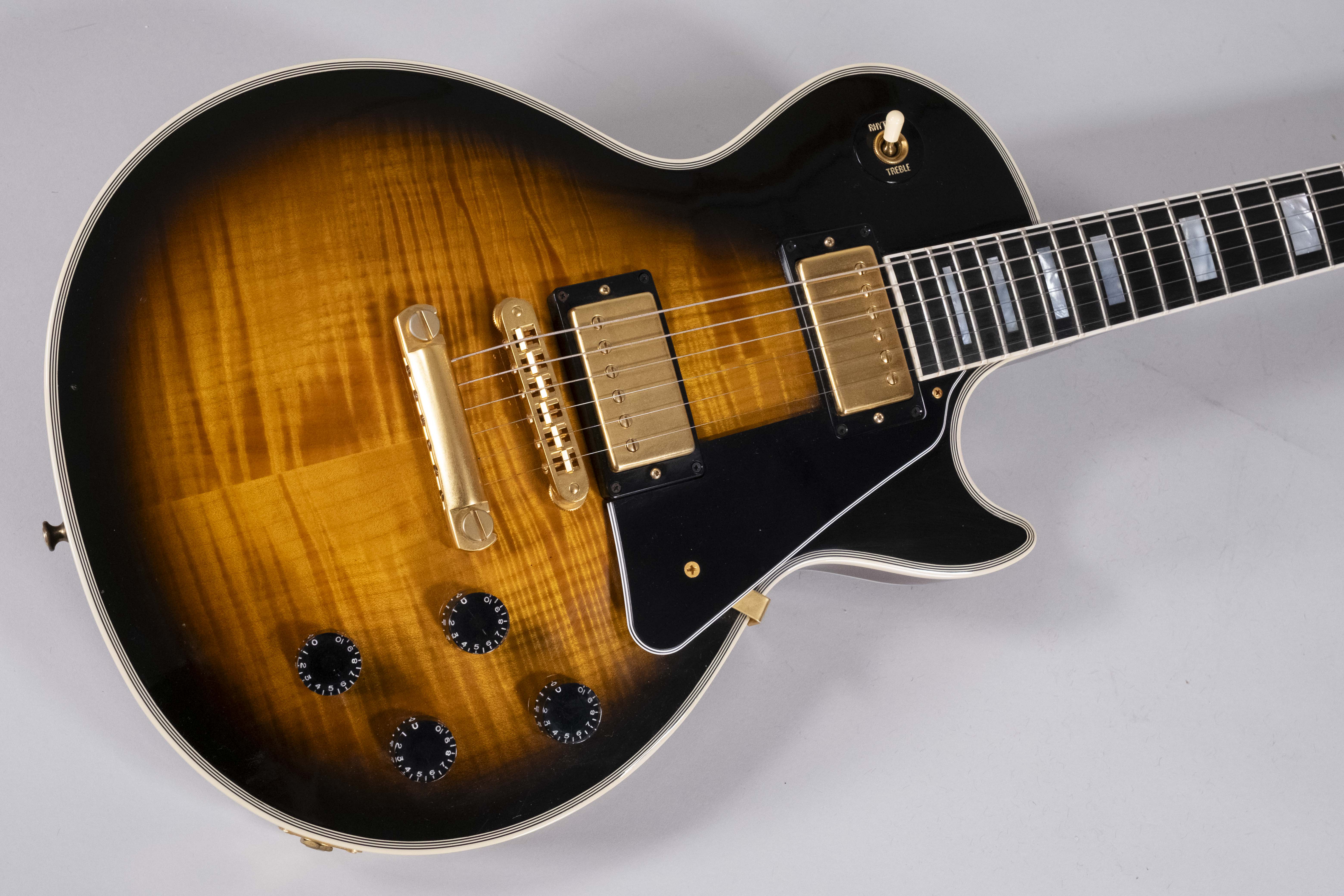 GIBSON LES PAUL CUSTOM SUNBURST USATA