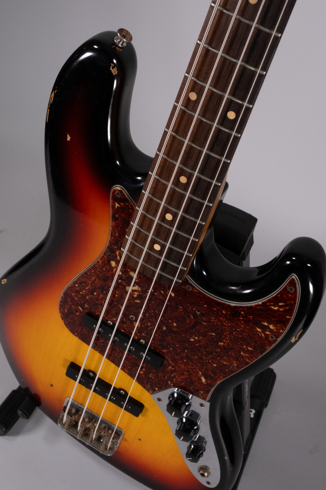 FENDER JAZZ C.SHOP 1964 RELIC USATO