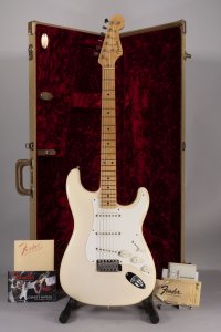 FENDER AM VINTAGE 56 USATA