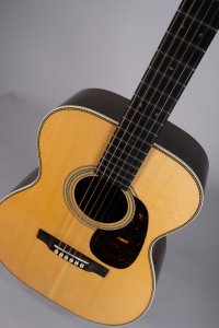 MARTIN 0028 CUSTOM DEEP BODY USATO