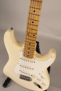 FENDER AM VINTAGE 56 USATA