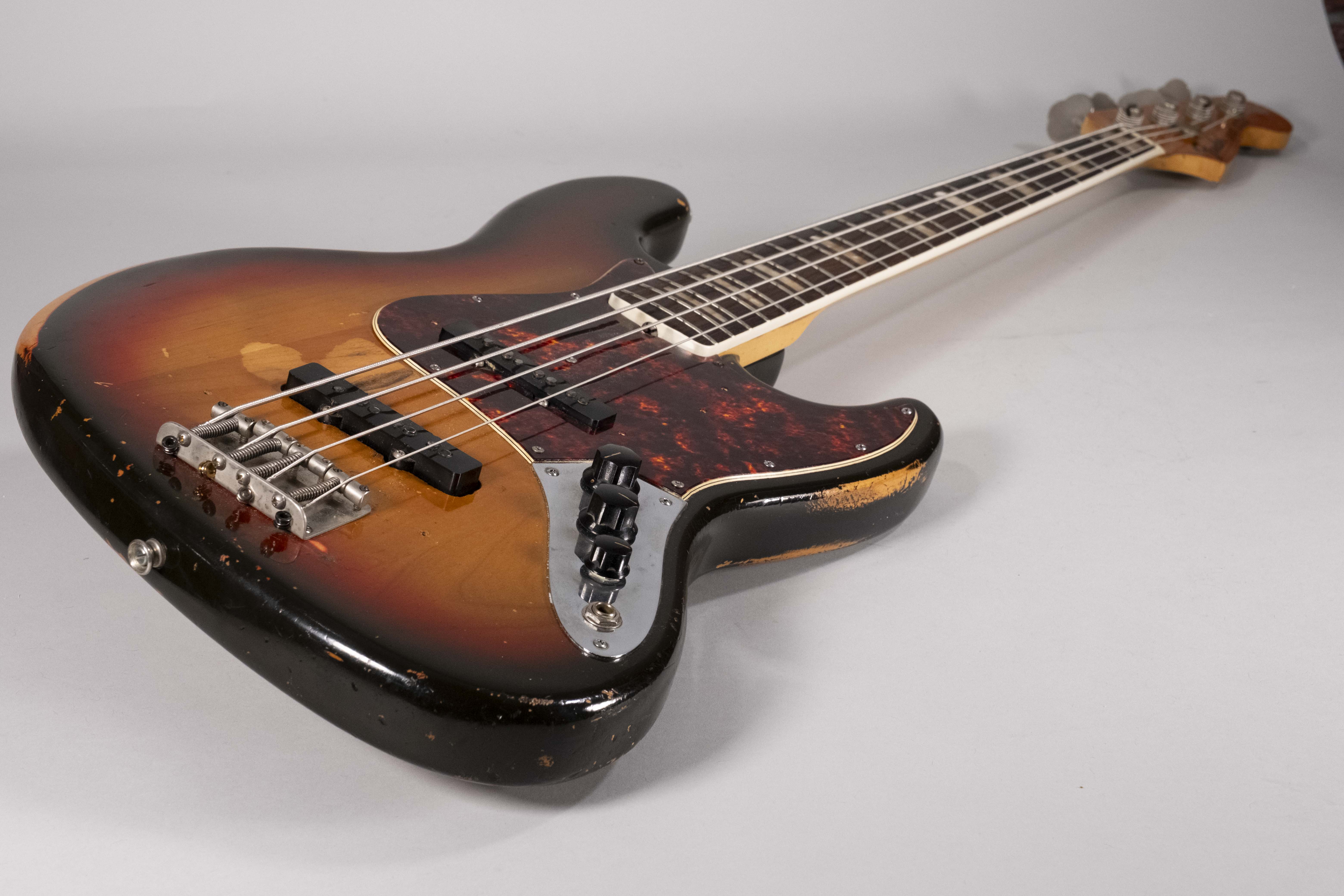 FENDER JAZZ 1973 SUNBURST USATO