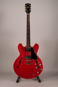 GIBSON ES-335 CHERRY SATIN USATA