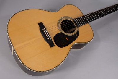 MARTIN 0028 CUSTOM DEEP BODY USATO