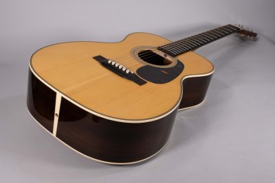MARTIN 0028 CUSTOM DEEP BODY USATO