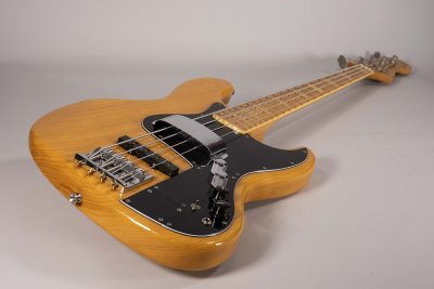 FENDER JAZZ MARCUS MILLER JAPAN USATO
