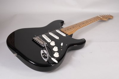 Fender Limited Edition Vintera II '50s Stratocaster Roasted Maple Finish Black