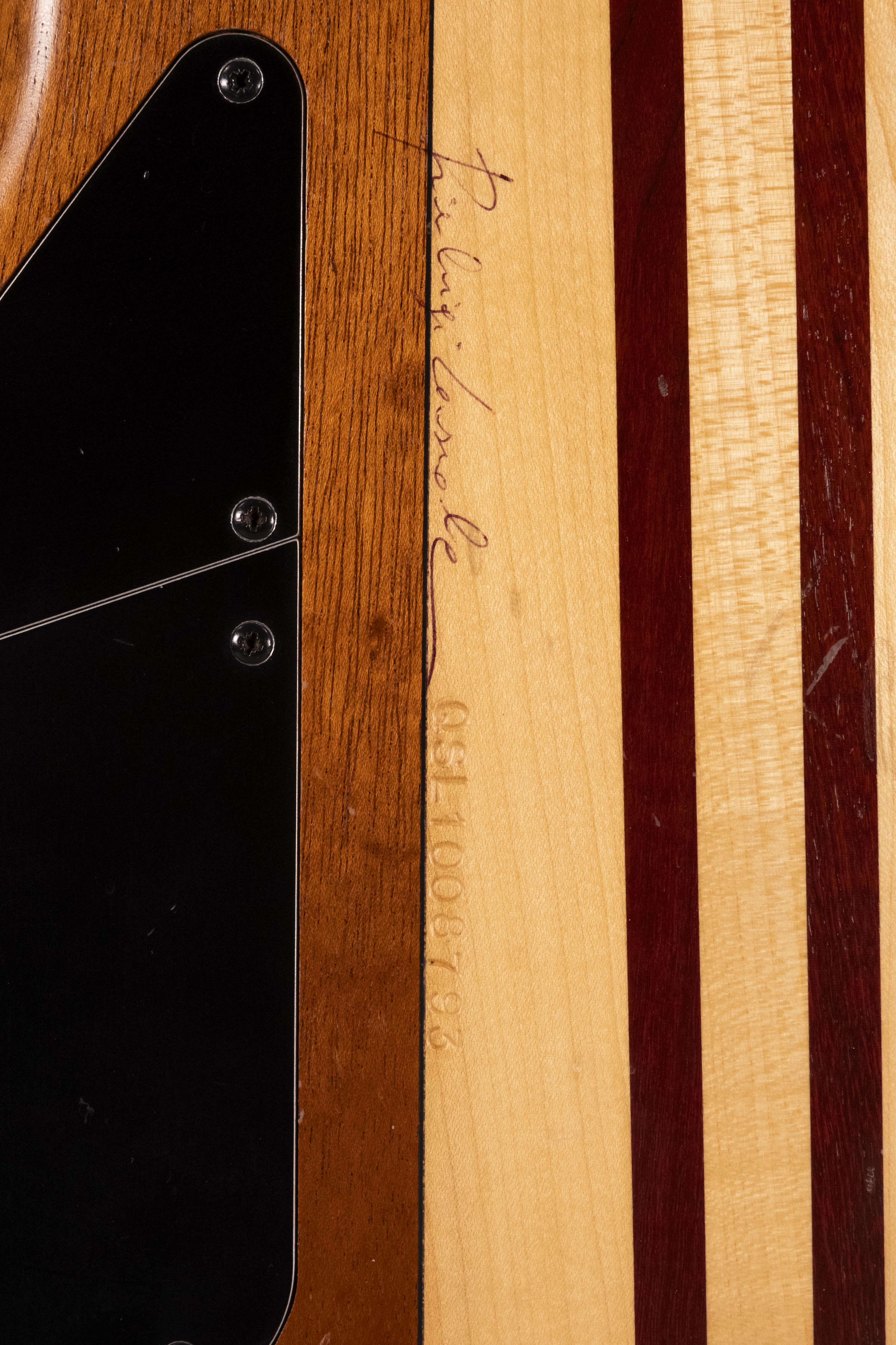 LAURUS T900 FRETLESS USATO