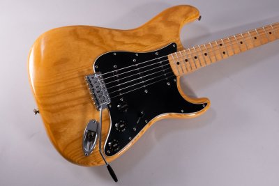 FENDER STRATOCASTER NATURAL 1978 SECOND HAND