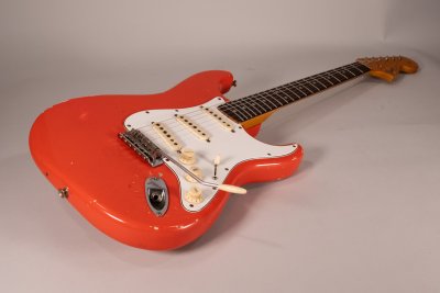 FENDER STRATO 1965 FIESTA RED USATA