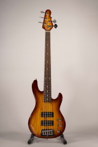 G&L basso L2500 tribute usato