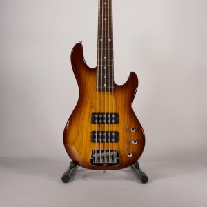 G&L basso L2500 tribute usato